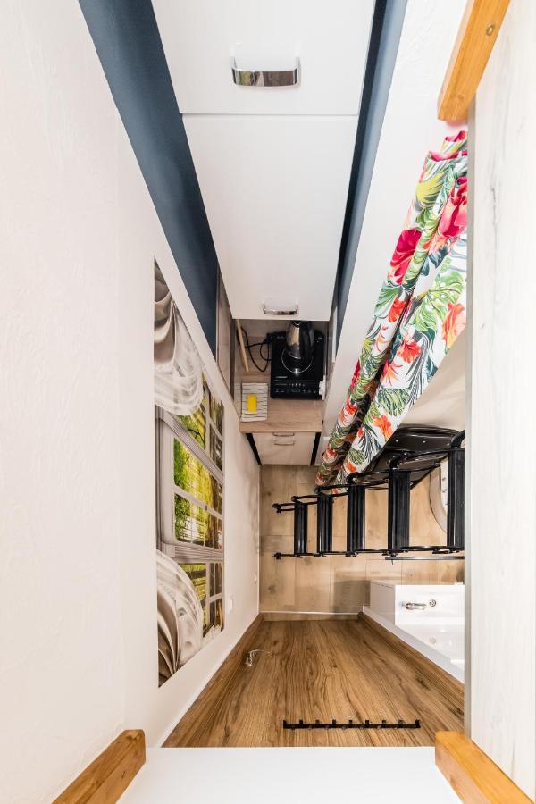 Micro Apartments 2,5 Qm - Najmniejsze Apartamenty Swiata 2,5 Mkw Краків Екстер'єр фото