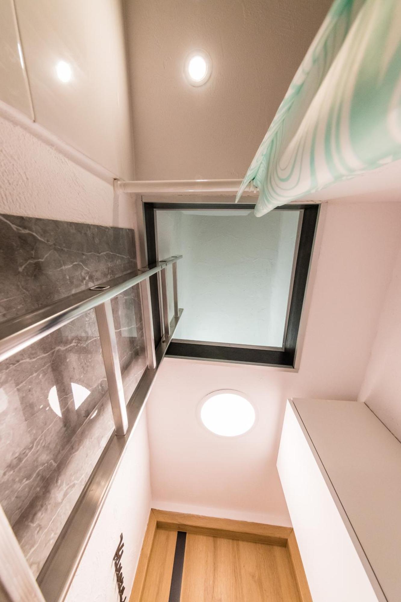 Micro Apartments 2,5 Qm - Najmniejsze Apartamenty Swiata 2,5 Mkw Краків Екстер'єр фото