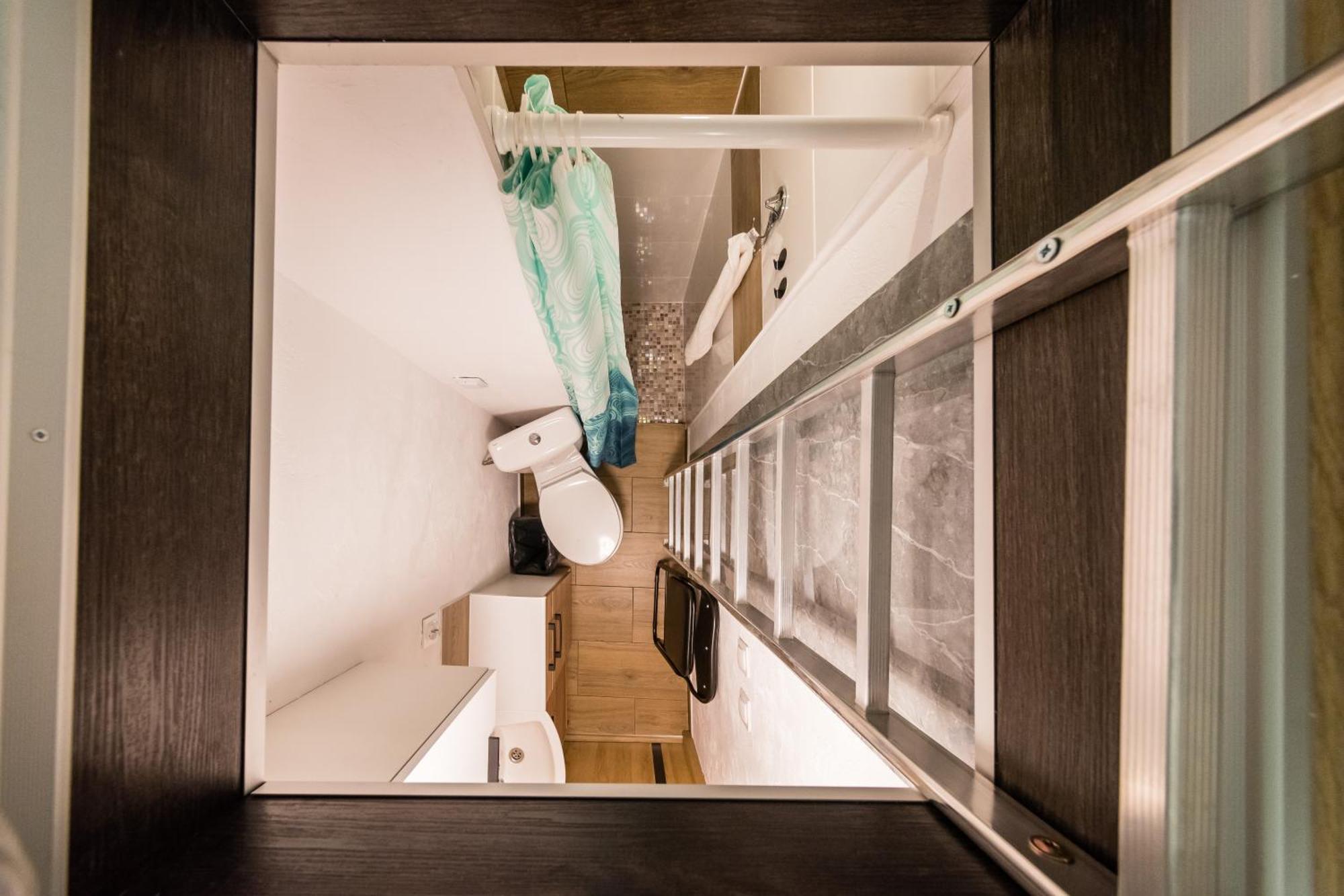 Micro Apartments 2,5 Qm - Najmniejsze Apartamenty Swiata 2,5 Mkw Краків Екстер'єр фото